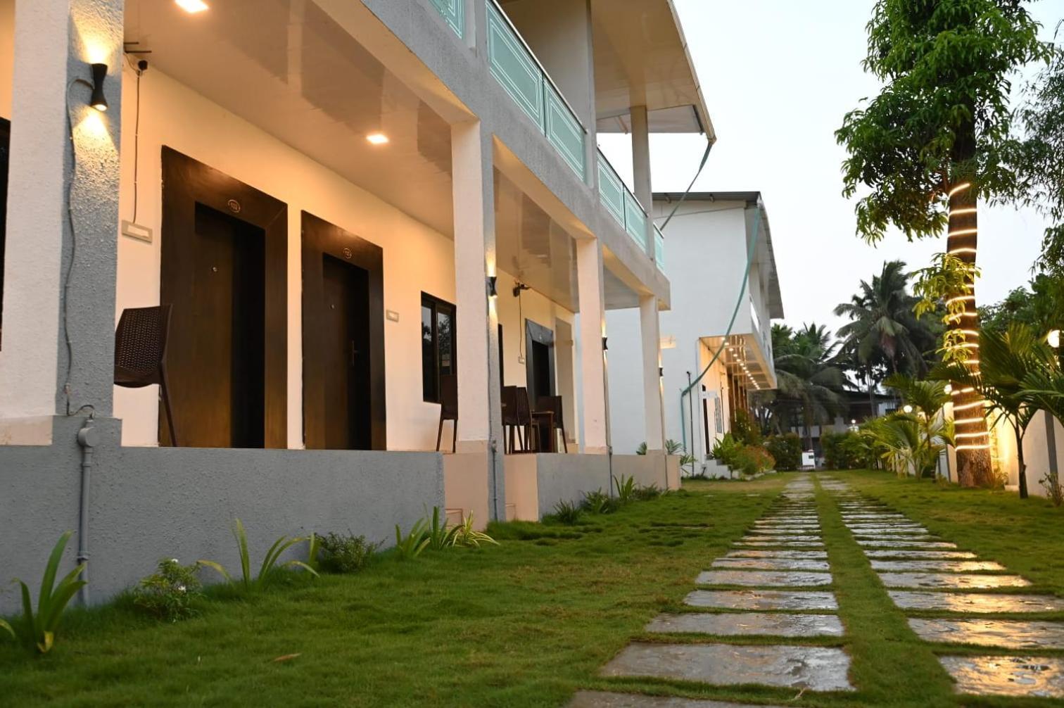 Golden Pearl Resort By Gemstone Hospitality Alibag Exterior foto