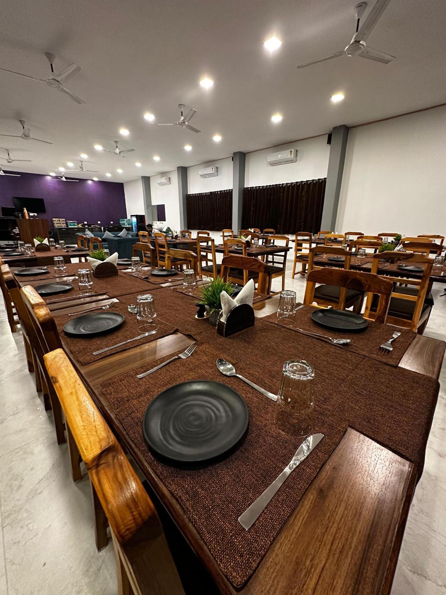 Golden Pearl Resort By Gemstone Hospitality Alibag Exterior foto