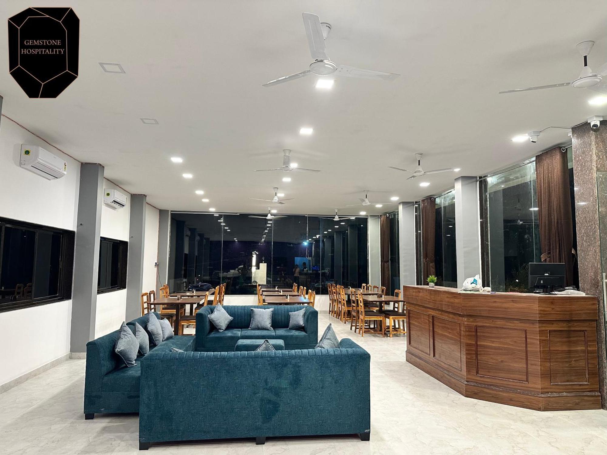 Golden Pearl Resort By Gemstone Hospitality Alibag Exterior foto